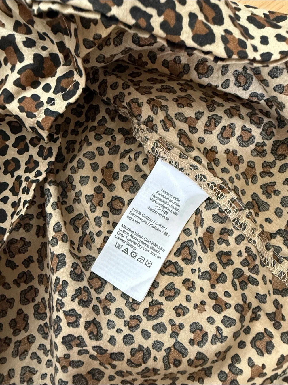 J Crew Large Lightweight Leopard Print Long Sleeve V Neck 100% Cotton Blouse